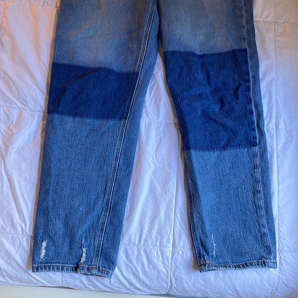 Forever 21 jeans - Picture 3 of 4